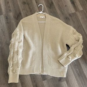 Cute oversized cardigan with bubble sleeves